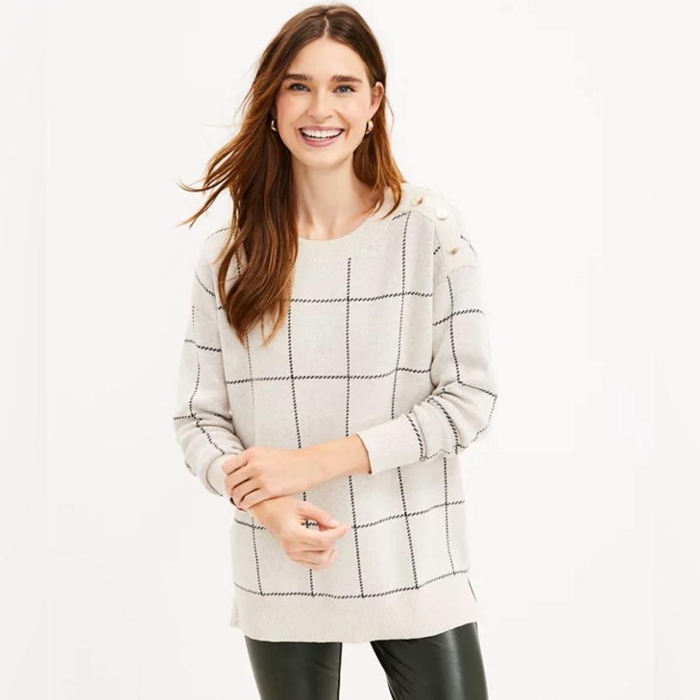 Loft NWT Petite Windowpane Shoulder Button Tunic Sweater Size Small